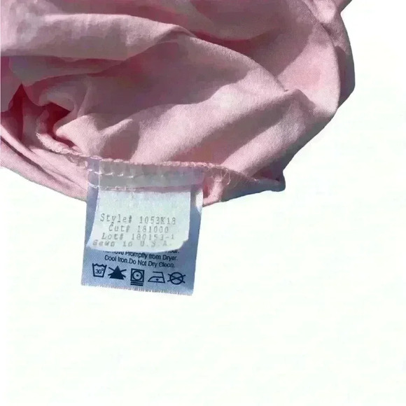 Solumbra Women's Button-Up Shirt UV Fishing Nylon Vented Pink Sz Small - Picture 10 of 10